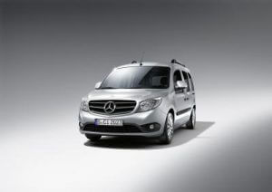nowy-dostawczak-mercedesa-od-zl-netto