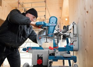 Ukośnica Bosch GCM 12 GDL Professional - komfort i precyzja