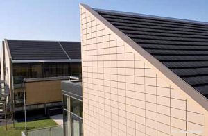 Miasteczko w mieście - wyrazista okładzina ceramiczna