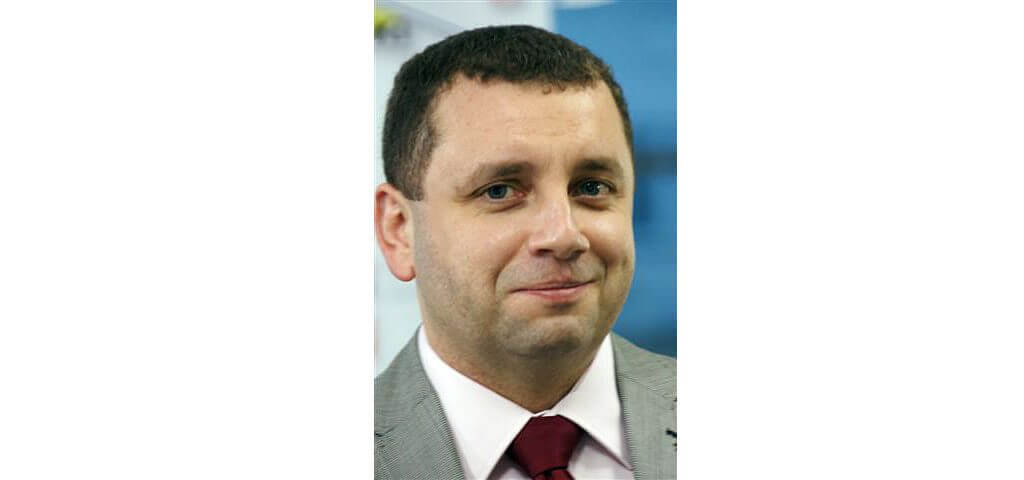 R.Kuczyński