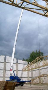 dlaczego-warto-miec-zuraw-dekarski-klaas-z-oferty-firmy-lift-polska_2