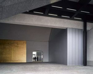 fundacja-pokryta-zlotem_11