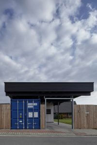 nowoczesna-STODOLA_The-Fence-House_Mjölk-architekti_03