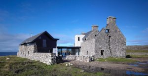 nowoczesna-STODOLA_The-White-House-WT-Architecture_1-1024x526
