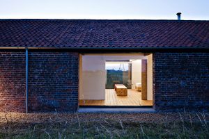 nowoczesna-STODOŁA-Stealth-Barn-8