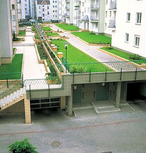 Systemy intensywnego zazieleniania dachów Bauder