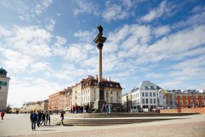 Budynek biurowo-usługowy Plac Zamkowy – Business with Heritage 