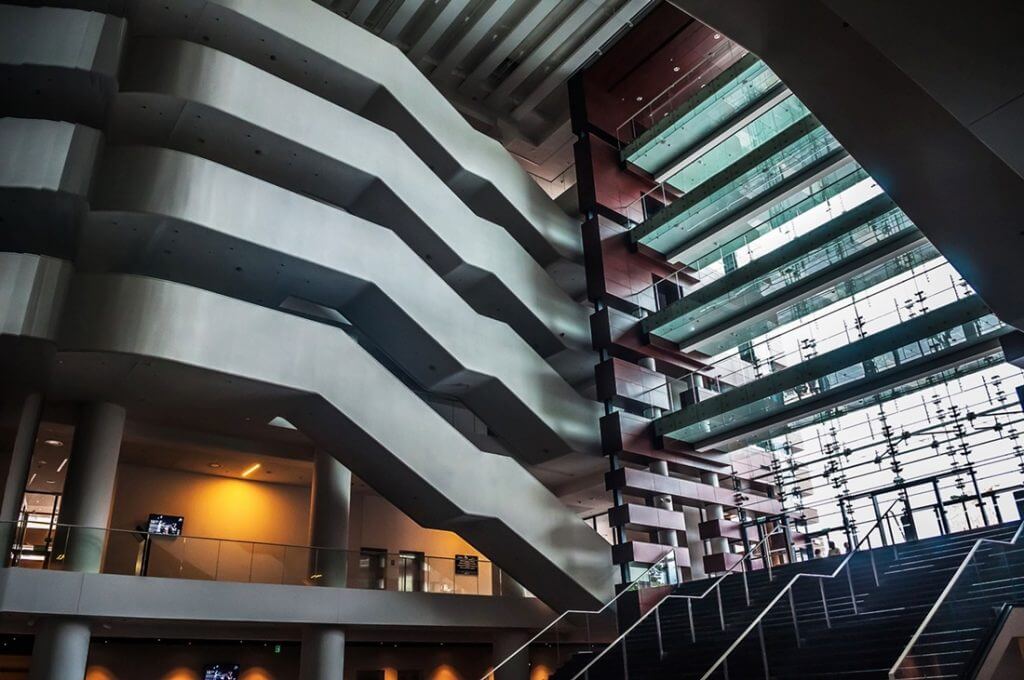 Narodowe Forum Muzyki - budynek jak instrument, budowa jak dyrygentura
