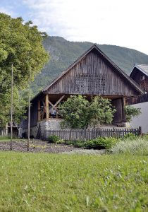 nowoczesna STODOLA Alpine Barn Ofis arhitekti 02