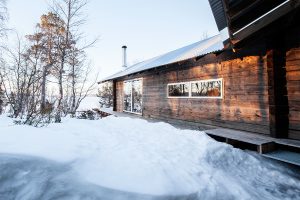 nowoczesna-STODOLA_HYTTE-FEMUNDEN-_aslak-haanshuus-akitekter_16
