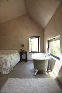 nowoczesna-stodola-starfall-farm-invisible-studio-12