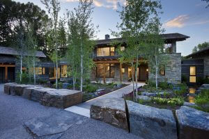 nowoczesna-stdola-contemporary-stone-farmhouse-carney-logan-burke-architects-01