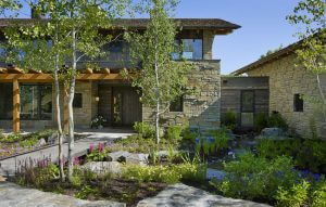 nowoczesna-stdola-contemporary-stone-farmhouse-carney-logan-burke-architects-05