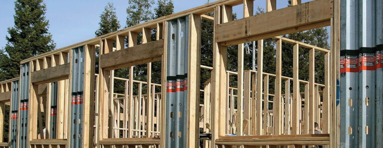 Fot. 1. Konstrukcja szkieletowa usztywniona elementami Steel Strong-Wall™.