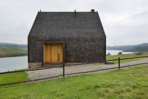 Nowoczesny dom letniskowy w Pieninach nad jeziorem Czorsztyńskim