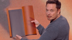 Tesla, dach solarny