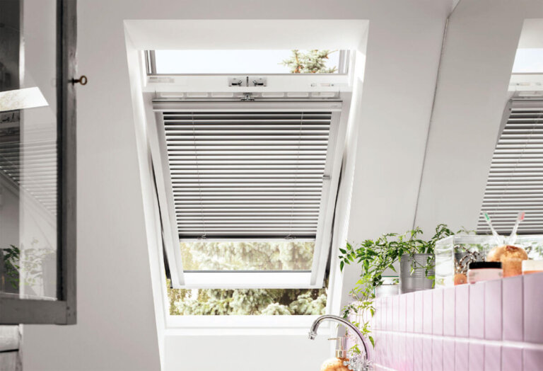 Okna drewniano-poliuretanowe VELUX - poznaj zalety