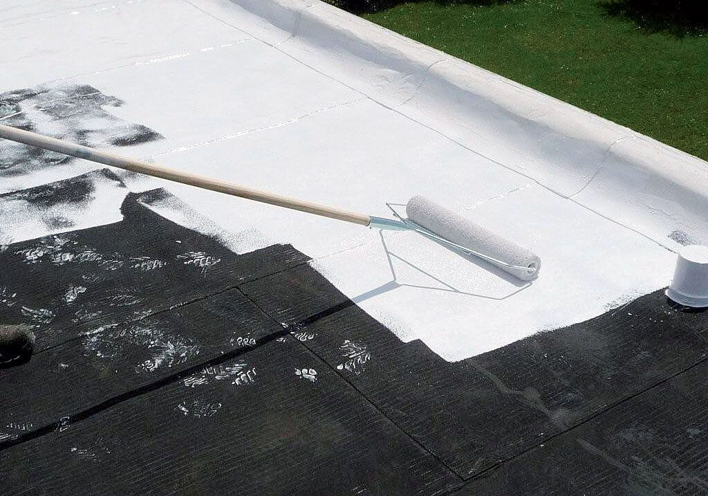 Trwałość prawidłowo nałożonej powłoki HYPERTECTUM® DACH wynosi minimum 25 lat!