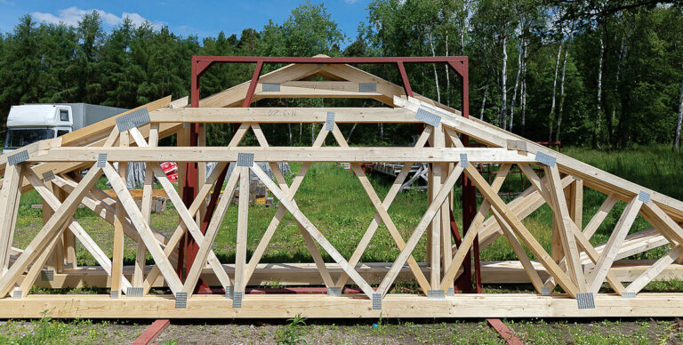 Precyzja i solidność – wiązary dachowe Eco-house