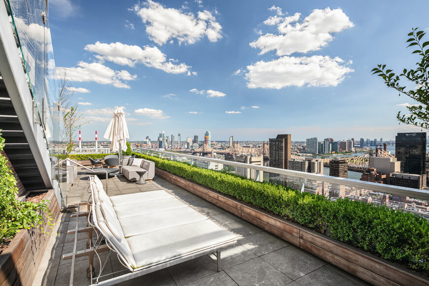 Jennifer Lawrences Manhattan Penthouse 16