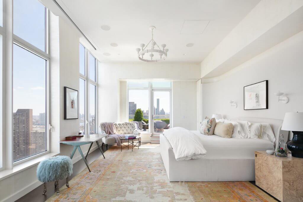 Jennifer Lawrences Manhattan Penthouse 4