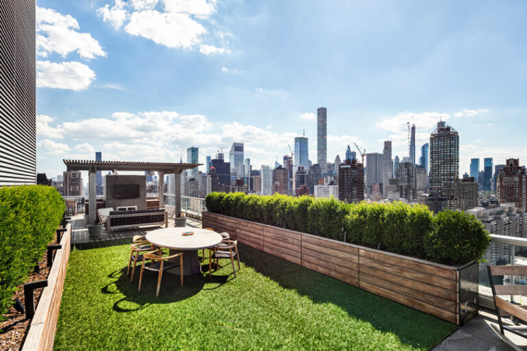 Jennifer Lawrences Manhattan Penthouse