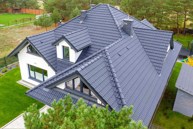 CREATON - Którą dachówkę wybrać - ceramiczną czy cementową - 01