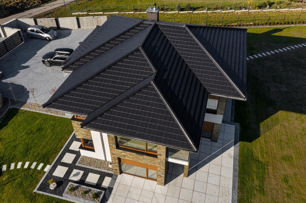 CREATON - Jaką rolę pełni powłoka dachówki ceramicznej - 1