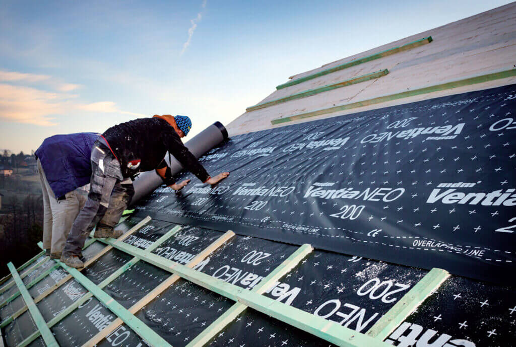 iewidoczny obrońca domu – mdm®Ventia NEO – dobrze układa się na dachu – mdm®Ventia NEO – oddycha razem z nami