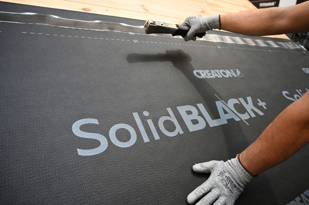Membrana-SolidBLACK