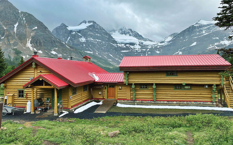 Schronisko w Mont Assiniboine, czyli górskie wyzwanie Klimas Wkręt-met