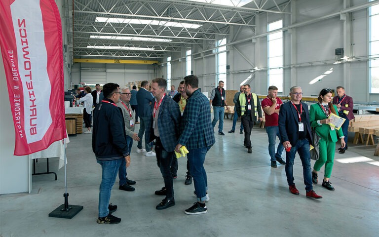 Spotkanie SEDG - Stowarzyszenie Energooszczędne Domy Gotowe w jesiennych barwach