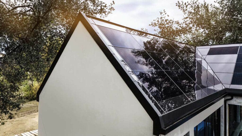 Rozwiązania solarne MYROOF dla nowoczesnego domu