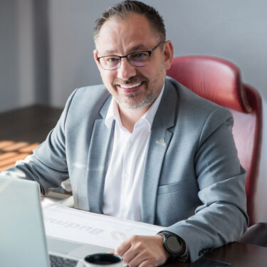 Marcin Stachewicz Dyrektor Zarządzający - Budmat