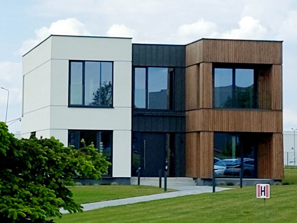 Wielkogabarytowe konstrukcje drewniane
