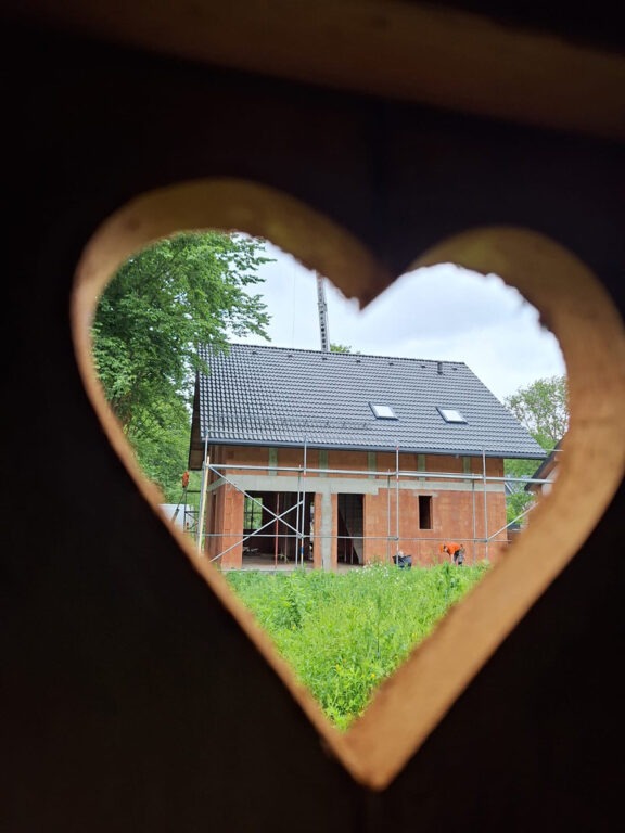 Gwiazda na łódzkich dachach