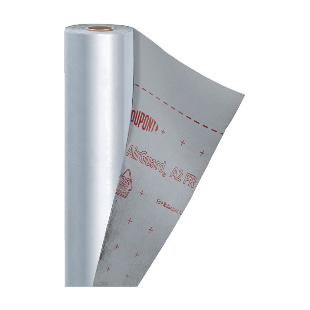 Tyvek® AirGuard® A2 FR – membrana o najwyższej klasie reakcji na ogień (A2-s1,d0), polecana w obiektach o podwyższonych wymaganiach bezpieczeństwa pożarowego.