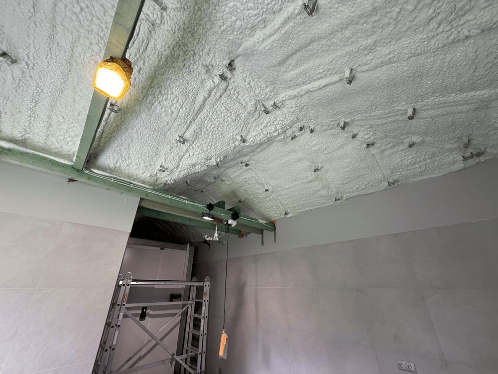 izolacja pianką PUR 1